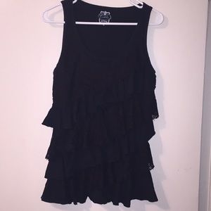 Woman’s Sleeveless XL tank  black